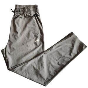 Alphalete Swift Training Pant In Concrete Gray